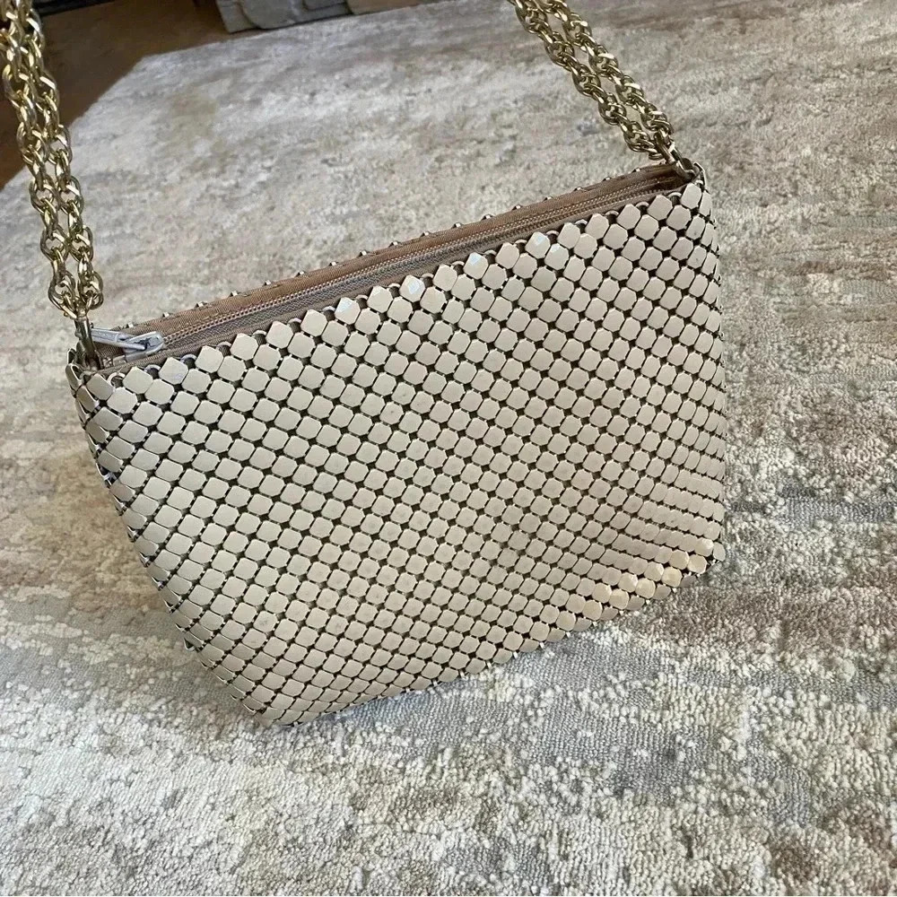 Whiting & Davis Vintage Mesh Metal Purse Shoulder Bag Gold Chain Strap - Picture 6 of 14